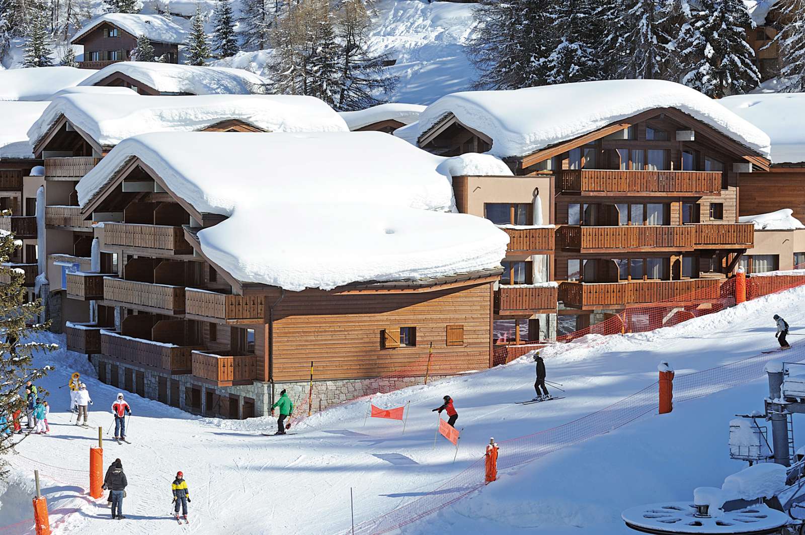 RES. LES CHALETS EDELWEISS 4*,  